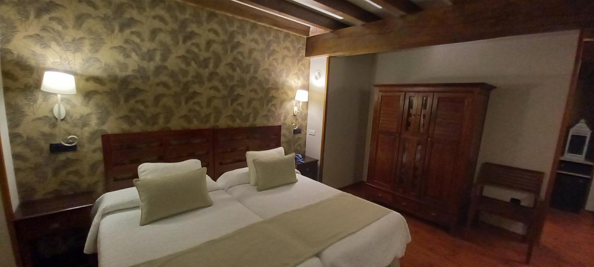 La Casona De Revolgo Ξενοδοχείο Σαντιγιάνα ντελ Μαρ Εξωτερικό φωτογραφία
